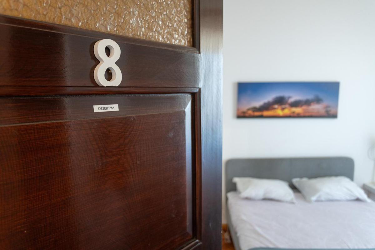 Blife Salinya Private Rooms At N125 Ольян Экстерьер фото