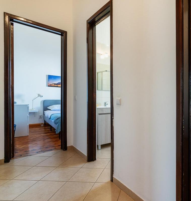 Blife Salinya Private Rooms At N125 Ольян Экстерьер фото